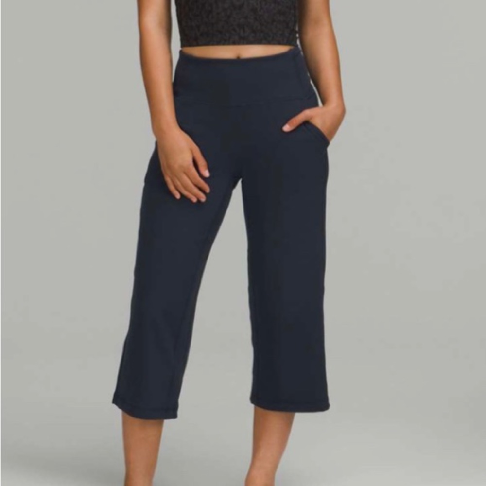 Lululemon Align Wide Leg Crop Size 2